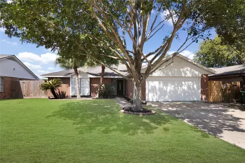 13206 Ensley Wood Dr, Houston, TX 77082