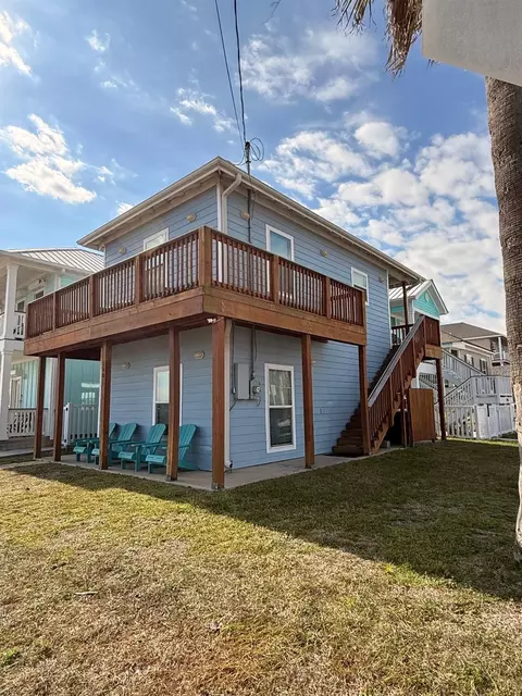 1401 12th St, Galveston, TX 77550
