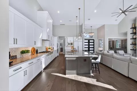 Kitchen - 4103 Willowisp Ct, Fulshear, TX 77441 photo 3 of 5