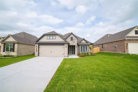 2031 Winepress Rd, Brenham, TX 77833