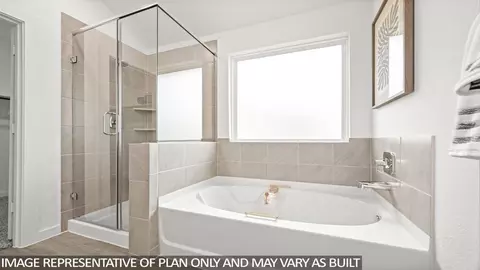 Bath - 607 Bronze Wolf Ct, Conroe, TX 77303 photo 3 of 4