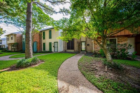 9417 Fondren Rd, Houston, TX 77074 - Movoto.com