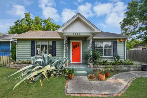 5645 Barremore St, Houston, TX 77023