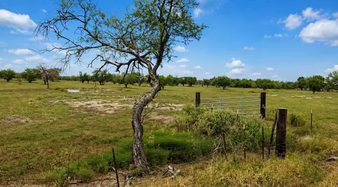 13530 Moody Rd, Needville, TX 77461