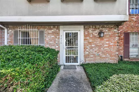 7828 Kendalia Dr, Houston, TX 77036