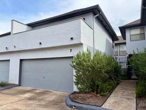 1914 Augusta Dr #7, Houston, TX 77057