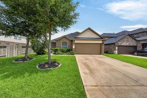 727 Mill Spring Ct, Richmond, TX 77469