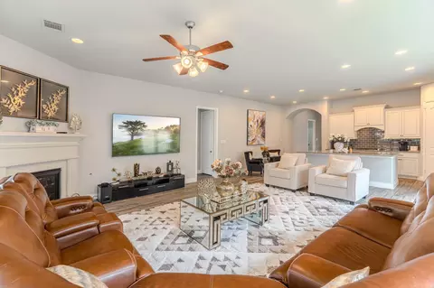 Living - 209 Trillium Park Loop, Conroe, TX 77304 photo 4 of 6