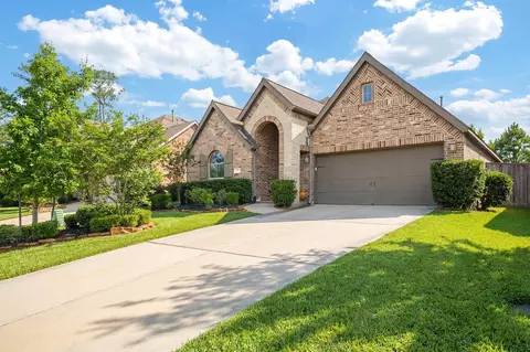 Exterior - 209 Trillium Park Loop, Conroe, TX 77304 photo 2 of 10