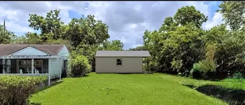 10022 Sierra Dr, Houston, TX 77051