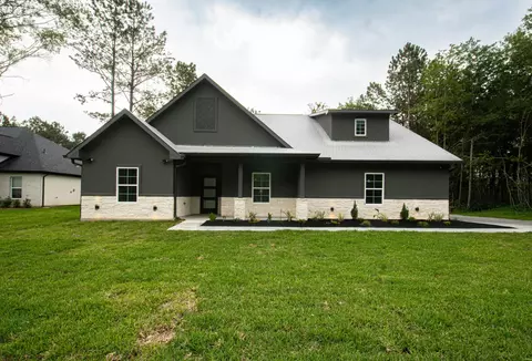 1865 Road 66116, Dayton, TX 77535