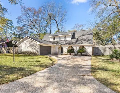 2907 Boulder Creek Dr, Kingwood, TX 77339
