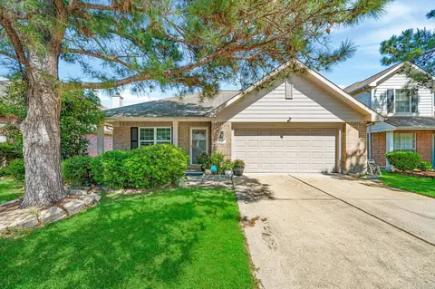 7118 Meadow Hawk Ct, Houston, TX 77041