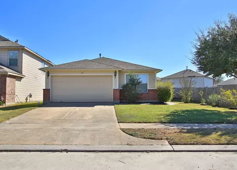 718 Sun Lodge Dr, Houston, TX 77073