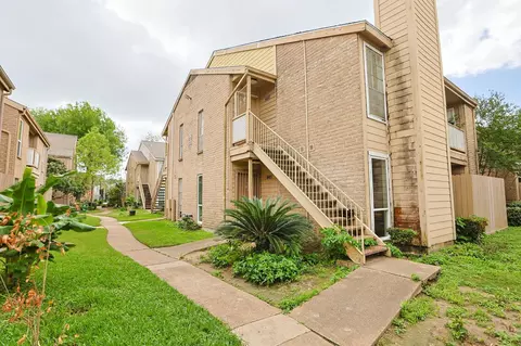 10211 Sugar Branch Dr #445, Houston, TX 77036