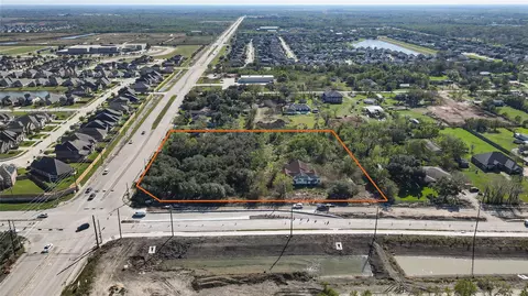 2526 County Road 58, Rosharon, TX 77583