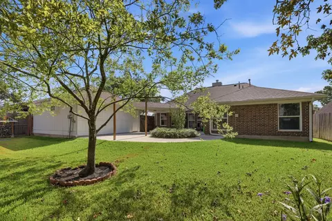 Exterior - 25123 Burgh Castle Dr, Spring, TX 77389 photo 7 of 8