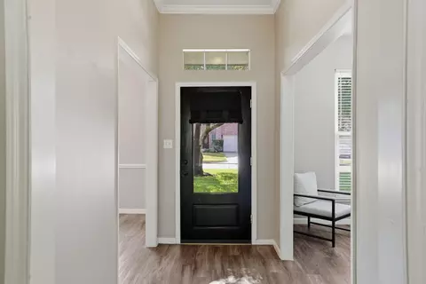Entry Way - 25123 Burgh Castle Dr, Spring, TX 77389 photo 2 of 3