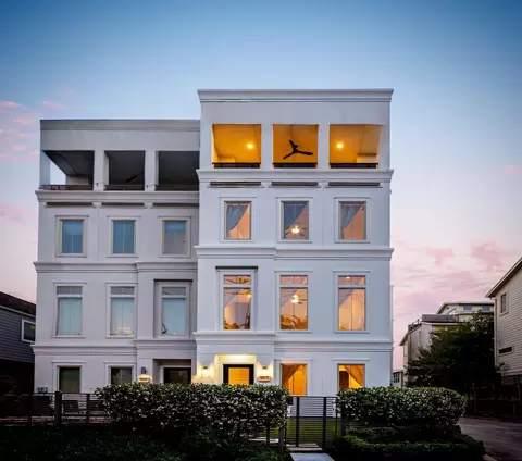 1812 Rosedale St #A, Houston, TX 77004