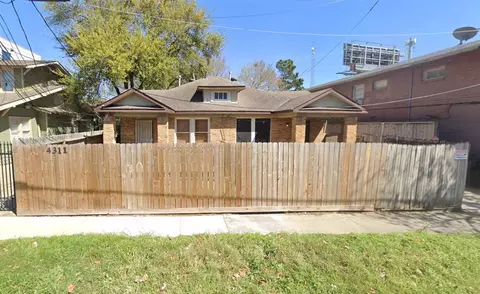 4311 Jack St, Houston, TX 77006