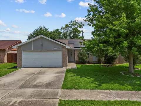 11731 Flushing Meadows Dr, Houston, TX 77089