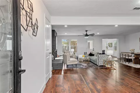 6126 Knotty Post Ln, Spring, TX 77373 photo 1