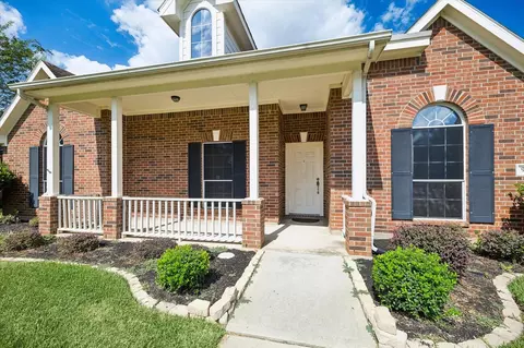Exterior - 9202 Colonypond Dr, Spring, TX 77379 photo 2 of 4