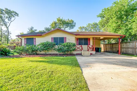 8318 Nyssa St, Houston, TX 77078