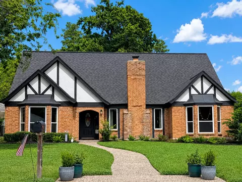 Exterior - 17510 Sorrel Ridge Dr, Spring, TX 77388 photo 2 of 7