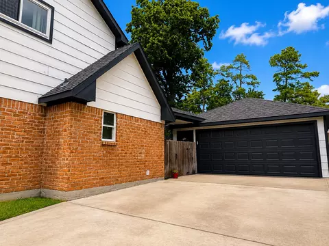 Exterior - 17510 Sorrel Ridge Dr, Spring, TX 77388 photo 4 of 7