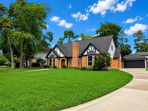 Exterior - 17510 Sorrel Ridge Dr, Spring, TX 77388 photo 3 of 7