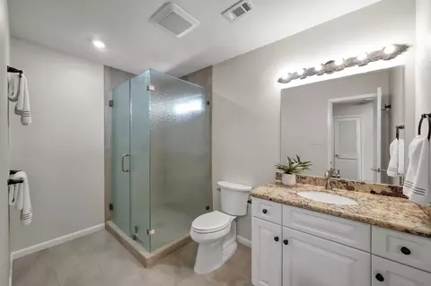 Bath - 6414 Hickorycrest Dr, Spring, TX 77389 photo 4 of 4