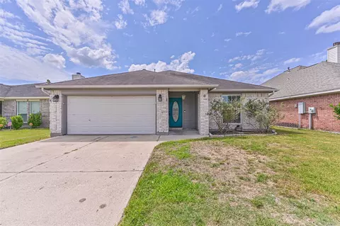 911 Ruth Cir, Texas City, TX 77591