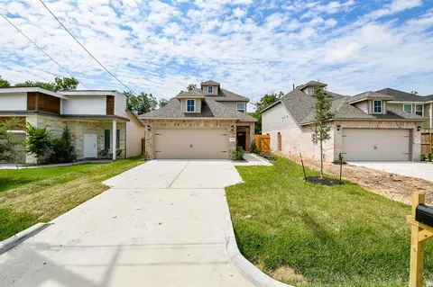 7974 Fowlie St, Houston, TX 77028