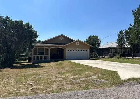 1966 Lakeview Dr, Canyon Lake, TX 78133
