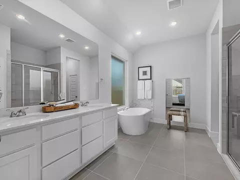 Bath - 22626 Ruby Forest Rd, Tomball, TX 77377 photo 1 of 4
