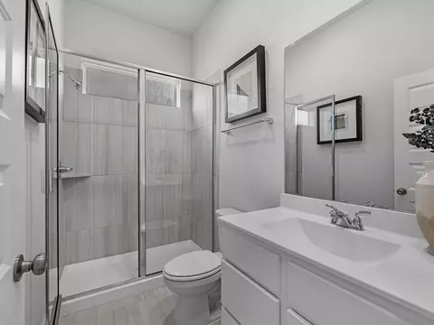 Bath - 22626 Ruby Forest Rd, Tomball, TX 77377 photo 3 of 4