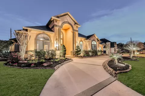 15818 Conners Ace Dr, Spring, TX 77379