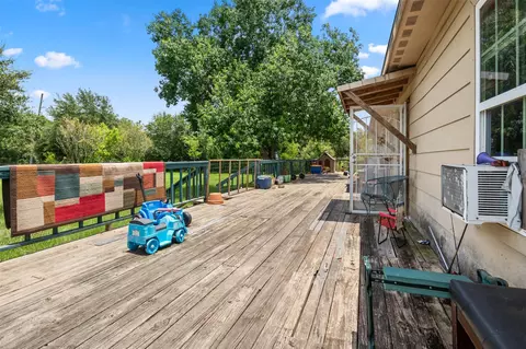 15510 Marek Ln, Guy, TX 77444 photo 6
