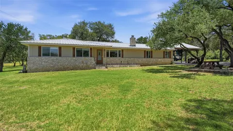 2694 Fm 2722 Rd, New Braunfels, TX 78132