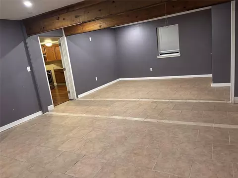 Living - 153 Tidwell Rd, Houston, TX 77022 photo 2 of 2