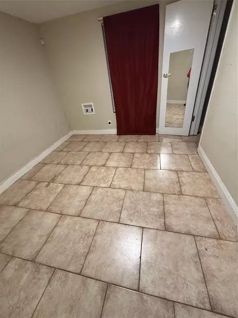 Bedroom - 153 Tidwell Rd, Houston, TX 77022 photo 1 of 1