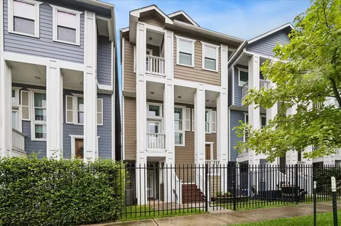 2407 Lawrence St, Houston, TX 77008
