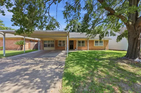 8554 Mcdade St, Houston, TX 77080