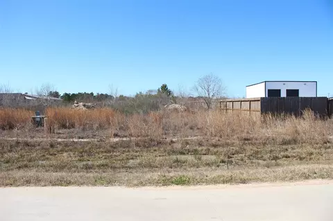 1775 Road 5701, Cleveland, TX 77327