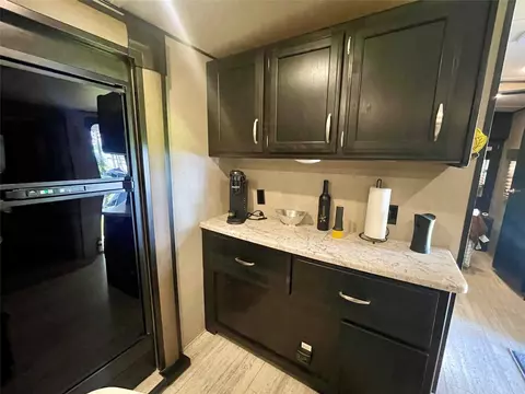 520 Lake Shore Dr, Trinity, TX 75862 photo 8