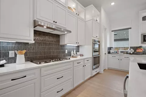Kitchen - 2032 Persimmon Cove Ct, Katy, TX 77493 photo 4 of 4
