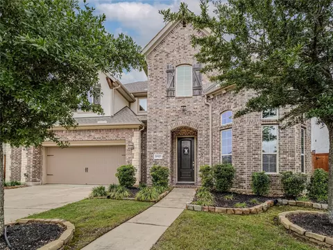 10923 Sunnydale Ridge Ln, Cypress, TX 77433