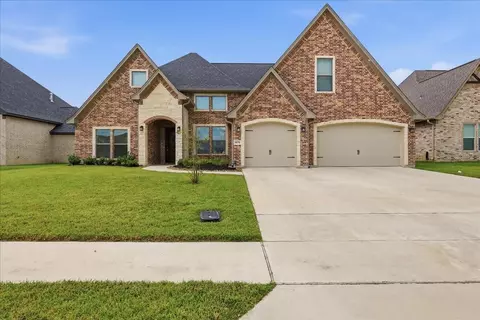 9170 Bellflower St, Beaumont, TX 77713