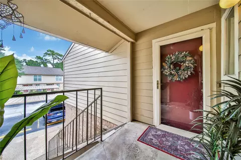 5005 Georgi Ln #155, Houston, TX 77092